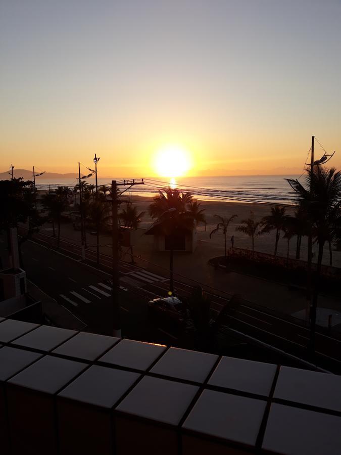 Frente para o mar - A vista romântica que você queria Praia Grande  Exterior foto